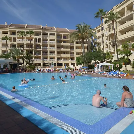 Castle Harbour 40 - One Bed With Sea View Daire Los Cristianos (Tenerife)