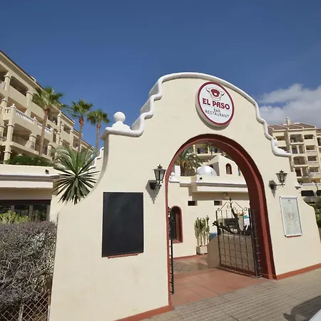 Daire Castle Harbour 40 - One Bed With Sea View *